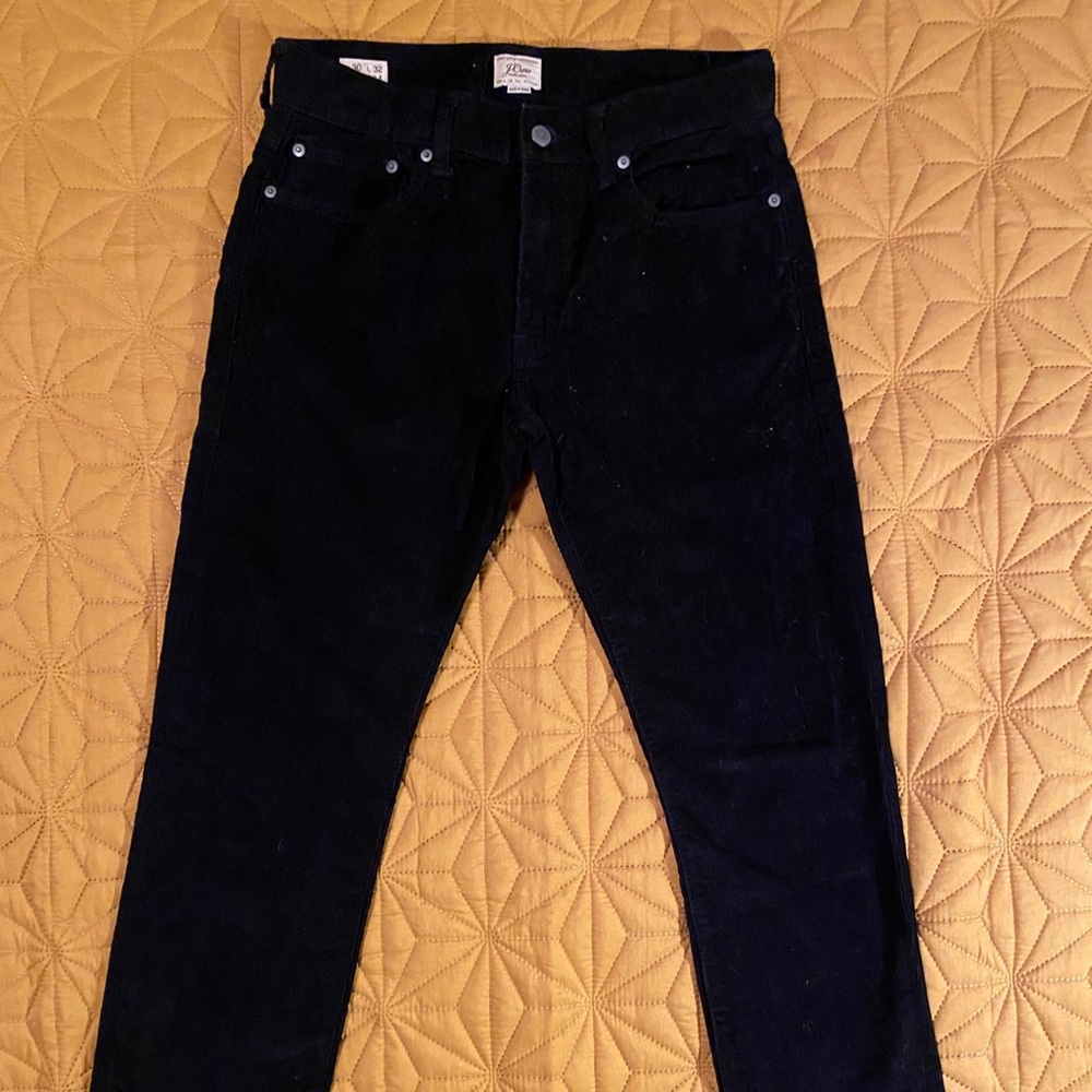 Men’s corduroy pants.